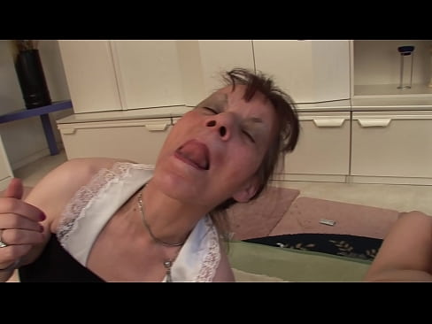 ❤️ Két nagymama és egy nagypapa hármasban Baszás videó at hu.bencoineth.top