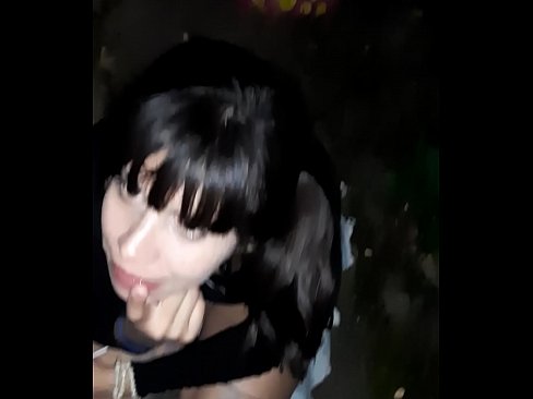 ❤️ A pénisz feldagadt az utcán egy cukorkáért cserébe. Baszás videó at hu.bencoineth.top